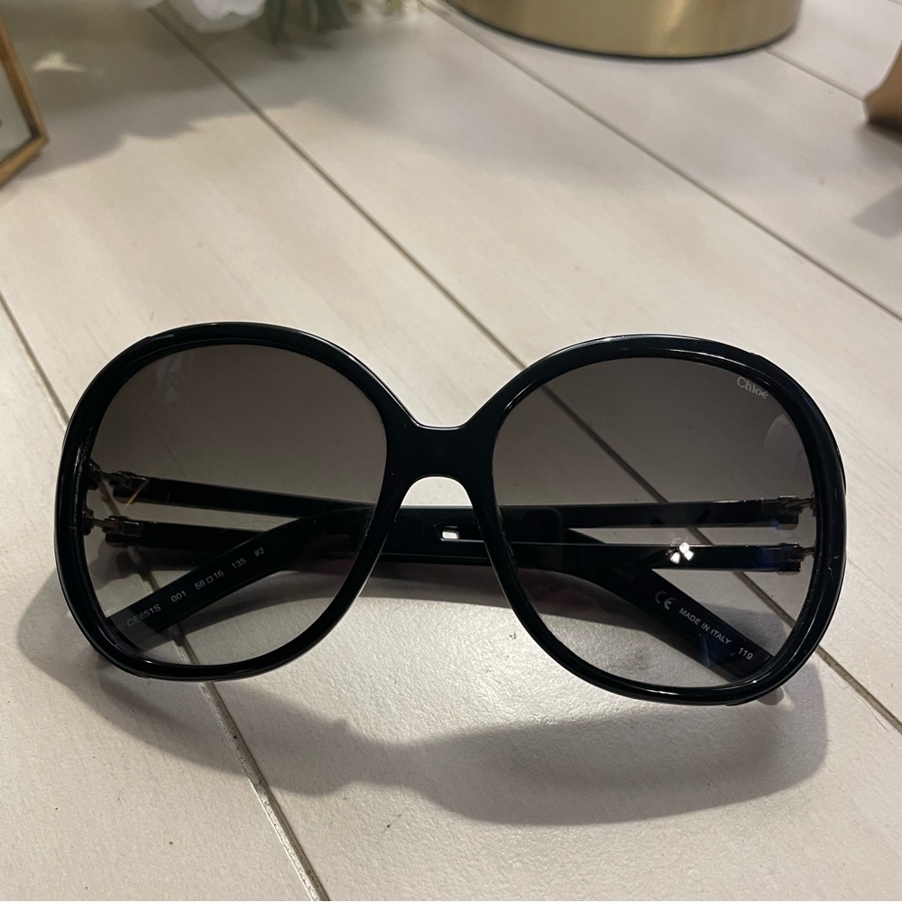 Chloe Round Sunglasses CE651S